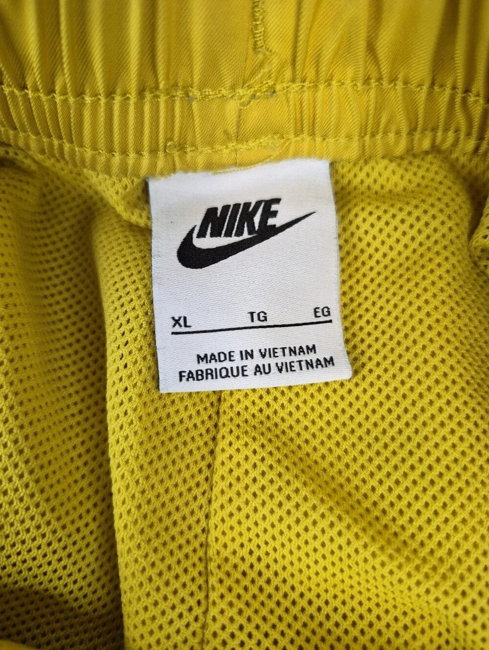 Nike Swim Volley Shorts Men's XL Yellow Mesh Lined Beach Trunks